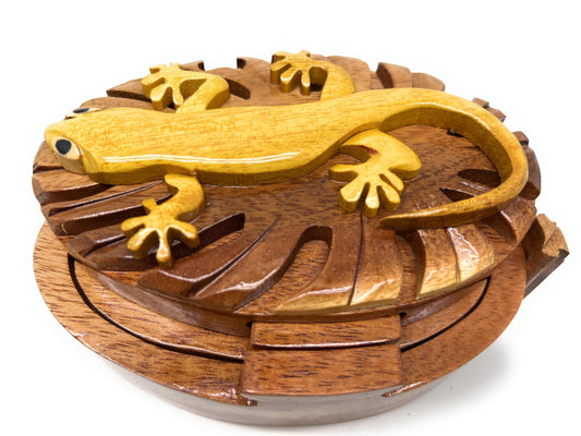 Gecko, All Natural Wood Puzzle Box, Handcrafted with Hidden Compartment and Key, Exotic Intarsia Wood Art