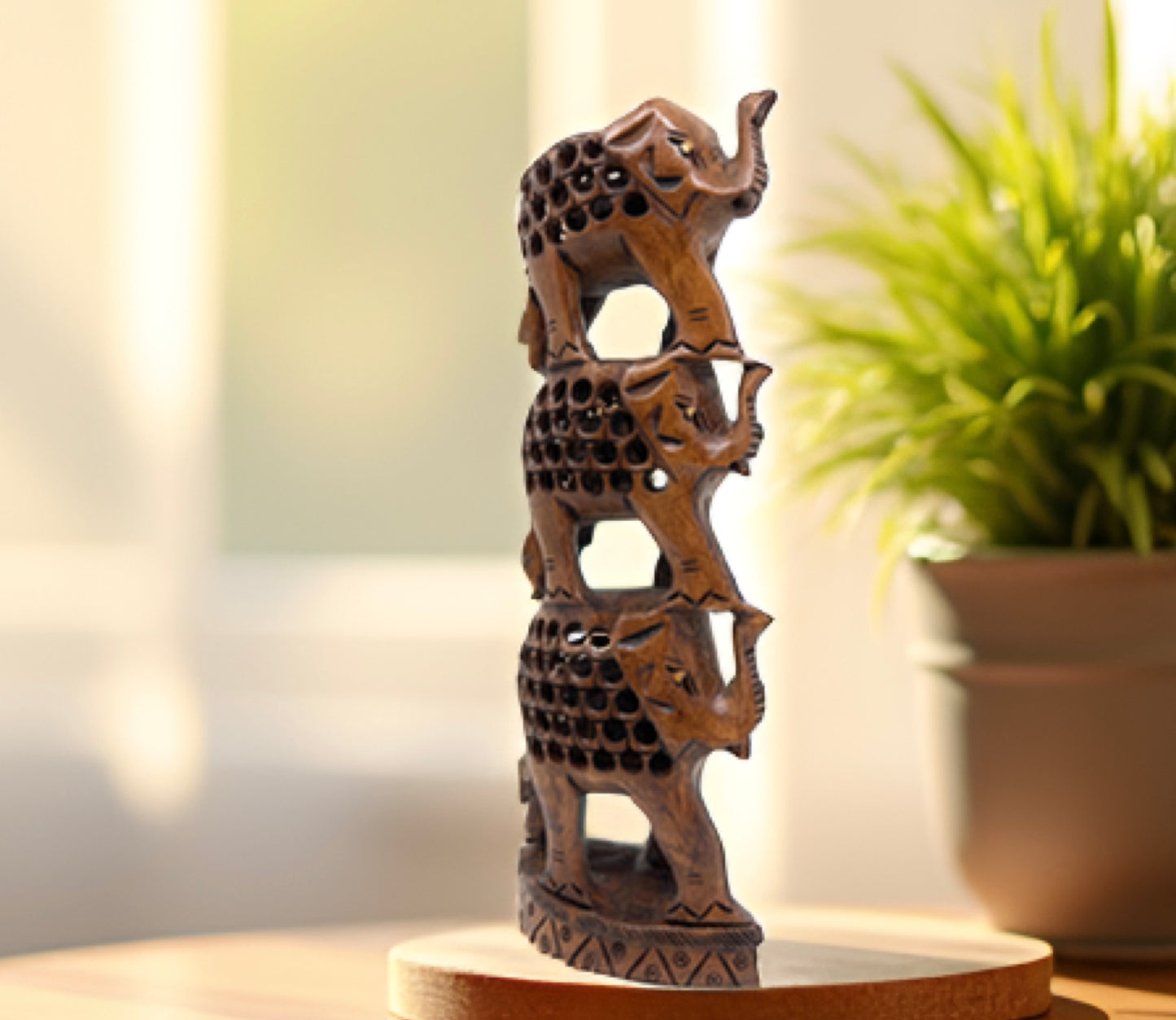 Hand‑Carved Wooden Elephant Tower – Jali Cutwork Sculpture, 6‑Inch Artisan Décor Piece
