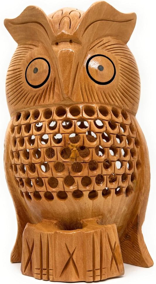 Hand‑Carved Cedar Wood Owl – Undercut Family Design & Aromatic Natural Finish