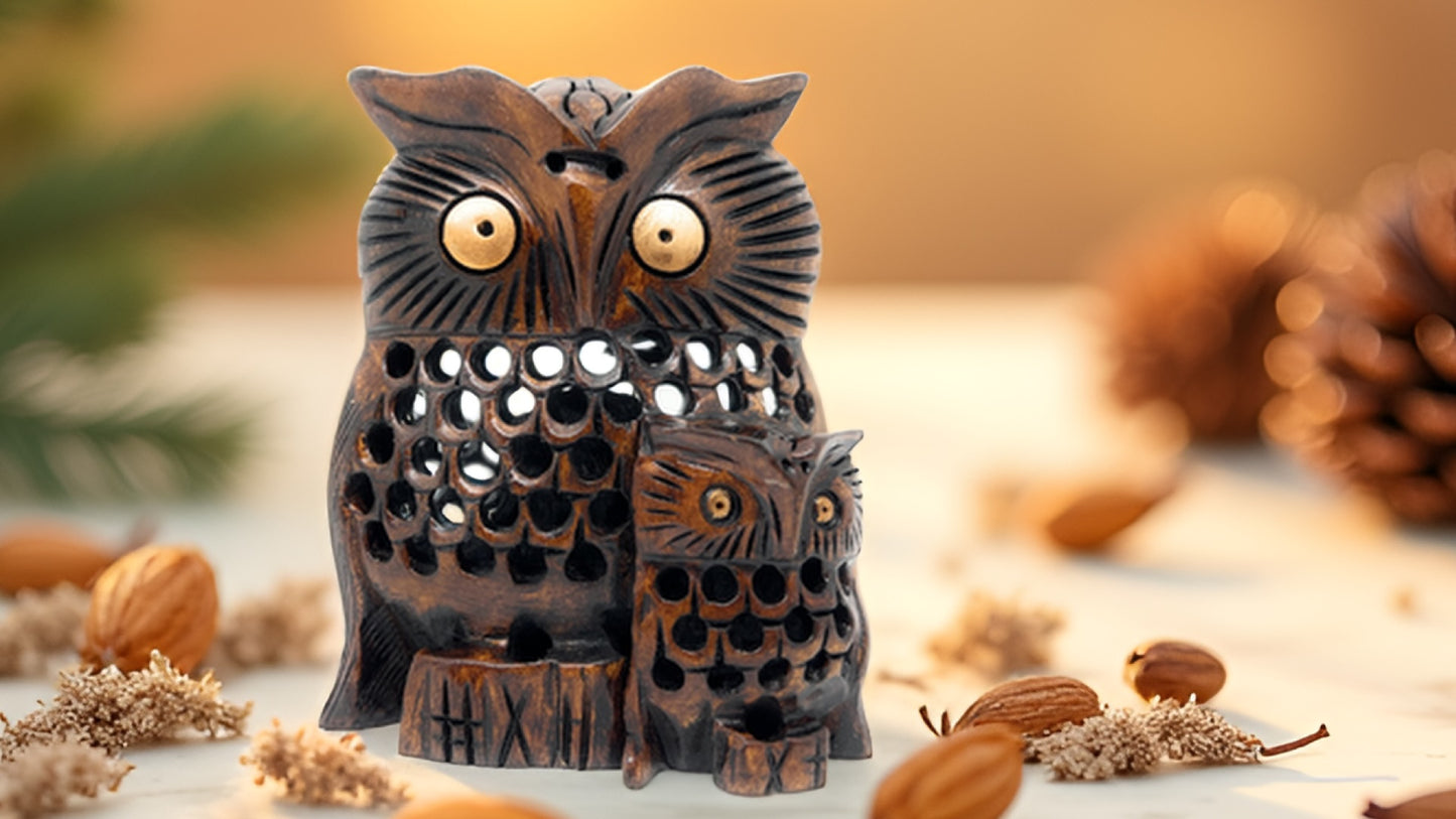Hand‑Carved Cedar Wood Owl Pair – Undercut Jali Art, Natural Decor & Meaningful Family Gift
