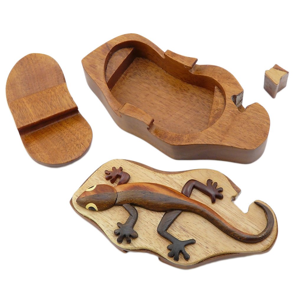 Handcrafted Gecko Wooden Puzzle Box
